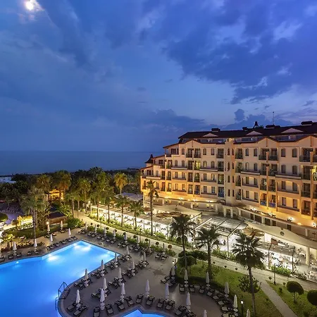 Otel Bella & 5*