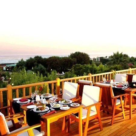 Otel Bella &
