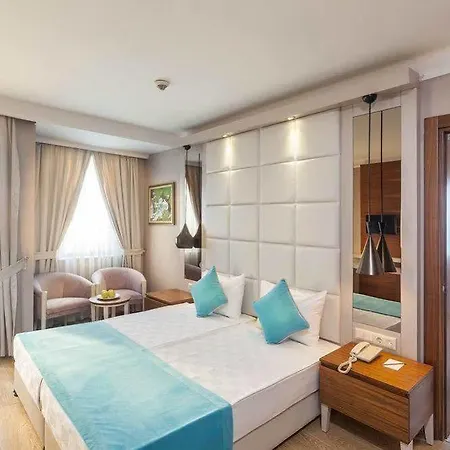 Bella & Otel 5*